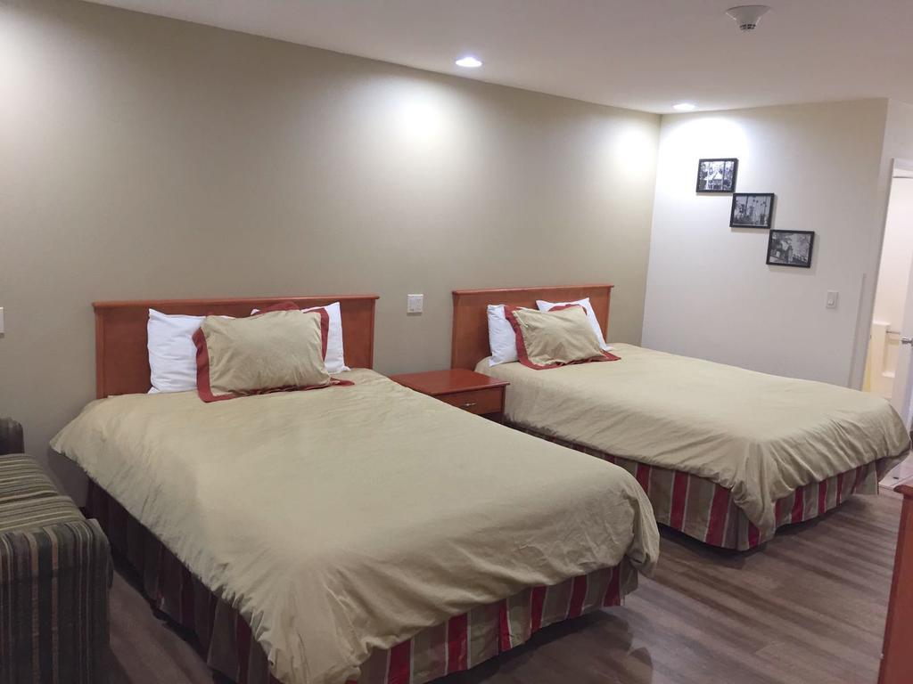 Simply Home Inn & Suites - Riverside Dış mekan fotoğraf